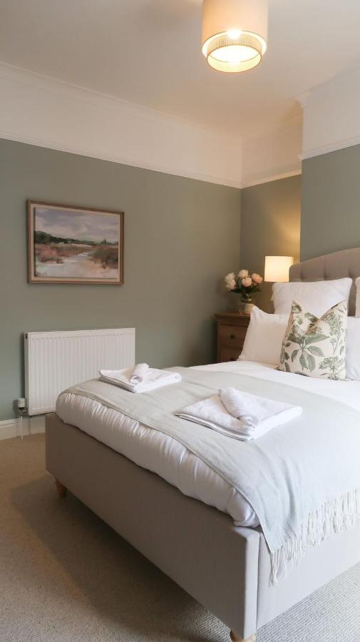 Luxury Living Outside The City Walls - Sleeps Six! Chester Exterior foto